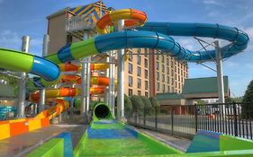 Country Cascades Waterpark